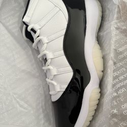 Brand New Jordan 11 (gratitude)  Men Size 13 