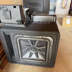 12in Pioneer kicker L7, Pioneer monoblock, and pioneer double din with wireless car play