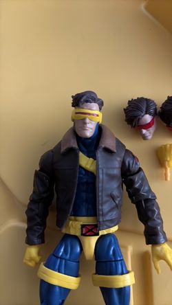 Marvel Legends Cyclops Action Figure