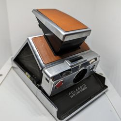 Polaroid Sx-70 Land Camera