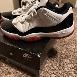 Air Jordan 11 Retro Low
