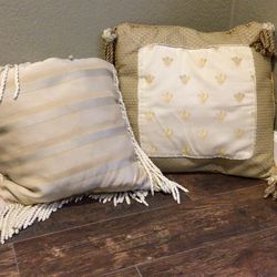Throw Pillows