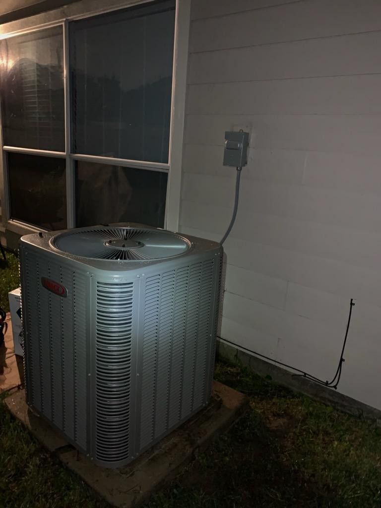 ton Lennox 14 seer installed for $1850