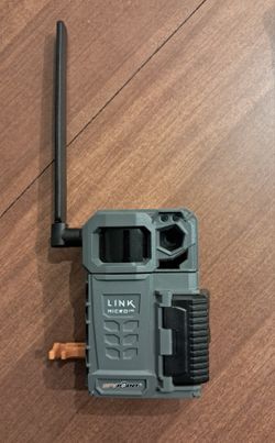 Wireless LTE Camera - Spy Point Link Micro LTE