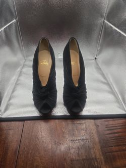Christian Louboutin Size 38 UK Size 7.5 Us