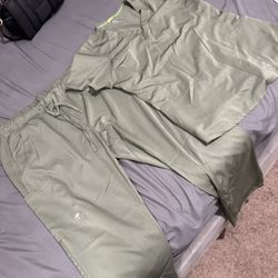 Scrubs $30 Size L