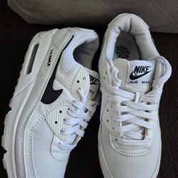 Nike Air Max Women's Size 8.5 Shoes 