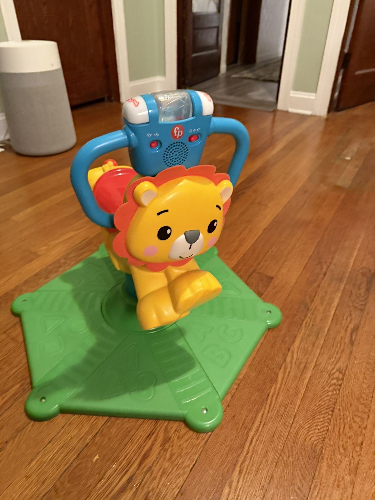 Fisher Price Bounce N Spin $20 Albany park