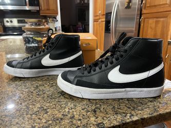 Nike Blazer Mid ‘77 Size 6.5 Y