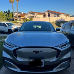 2022 Ford Mach e Select 