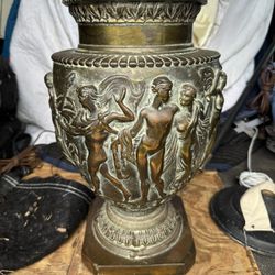 Huge Ornate Antique Heavy Roman Grecian Lamp 