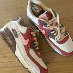 Nike Air Max 90 - "Bacon" - Sz 10 