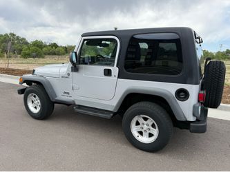 2004 Jeep wrangler sport 4.0L low miles like new