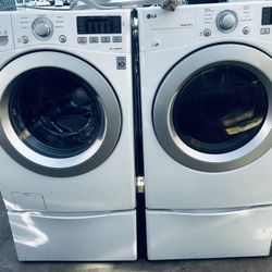 LG. WASHER AND GAS DRYER 