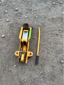 Hydraulic Floor Jack Wilmar – Works Great