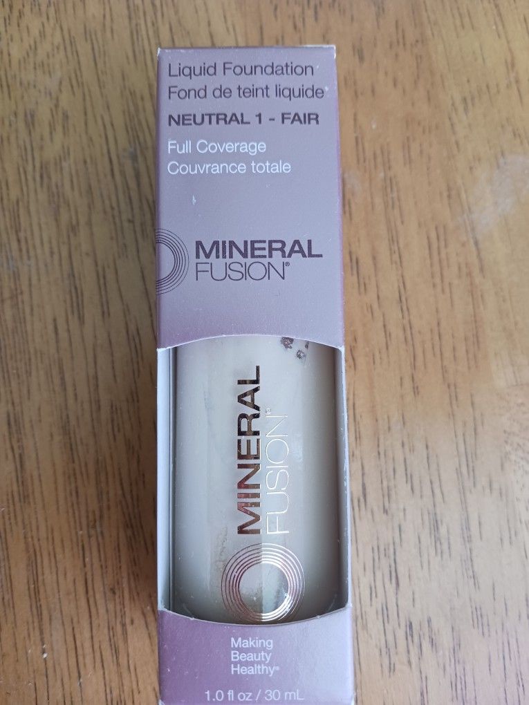Mineral Fusion Liquid Foundation Neutral 1 Fair