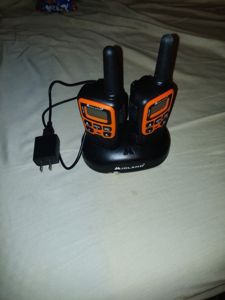 Midland TX Two Way Radios With Dock 