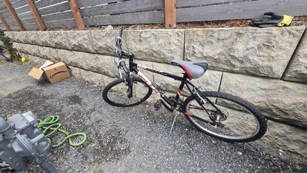 Fuji Boulevard FB Mountain Bike