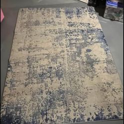 Used large area rug 160 x 220 cm