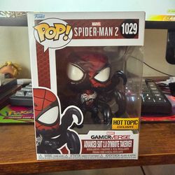 Funko Pop! Spider-Man 2: Symbiote Takeover #1029 (Hot Topic Exclusive)