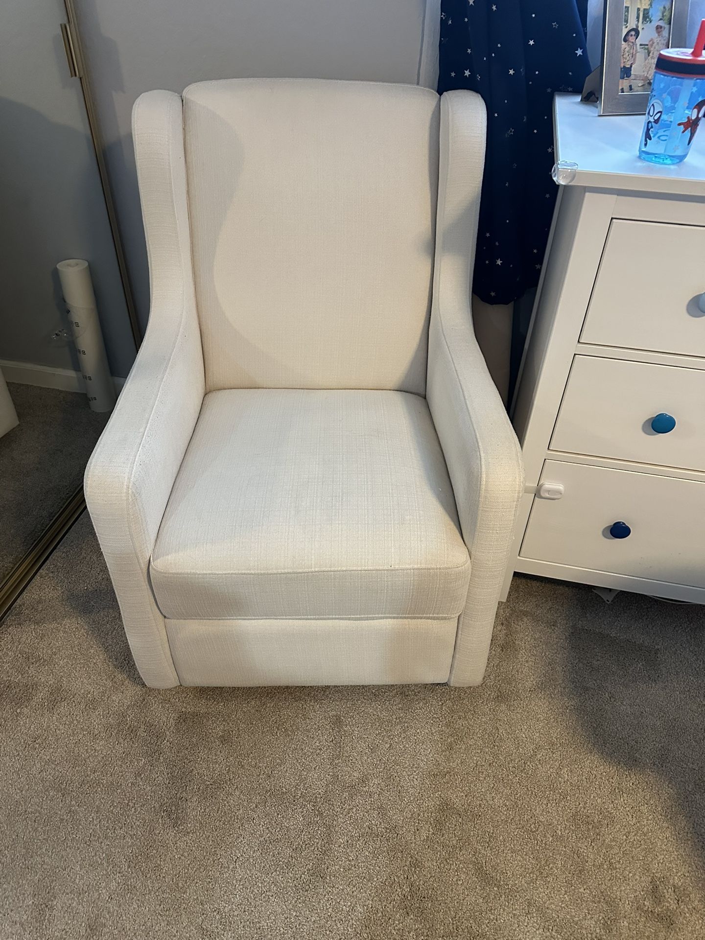 Nursing chair