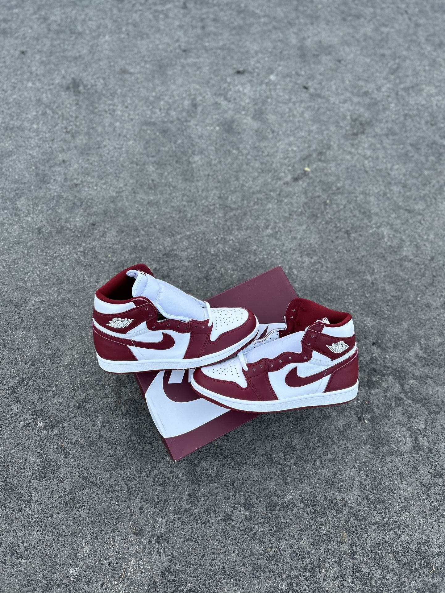 Jordan 1 Team Red Size 10 Men Brand New