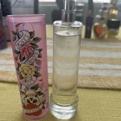 Ed hardy woman’s perfume 3.4 fl oz