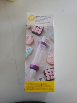 NEW Wilton Dessert Decorator Plus Cake Kit - Factory Sealed