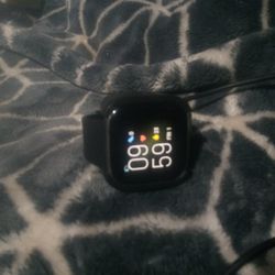 Fitbit Versa 