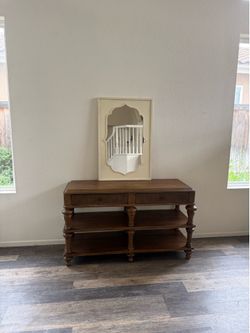 Vintage-style Buffet Console Media table