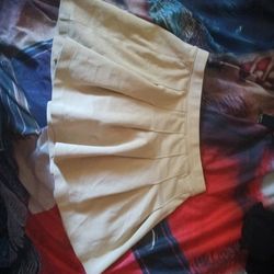 Skirt Never Worn It's Got A Built-in Shorts 