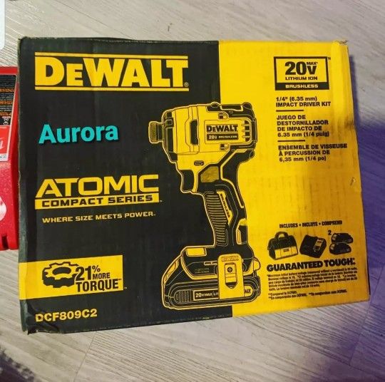 DEWALT ATOMIC 20V IMPACT DRIVER KIT