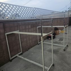 Heavy-duty Rolling Clothing Rack on Casters