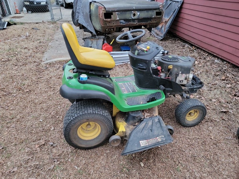John Deer Riding Lawn Mower