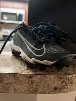 Nike Cleats -FOOTBALL