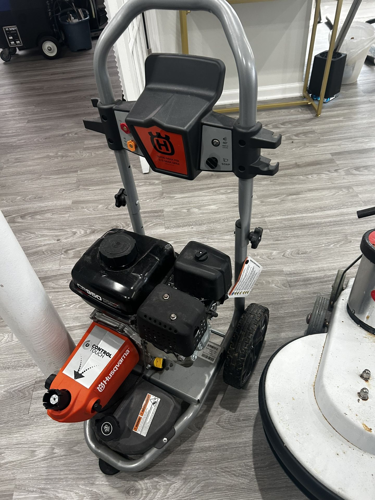 Pressure Wash Machine 