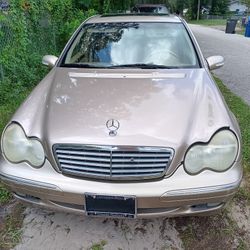 2003 C240 mercedes benz