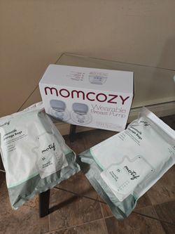 Momcozy S9 Pro Wearable Breast Pump + Milk Bags (Open Box / Never Used)