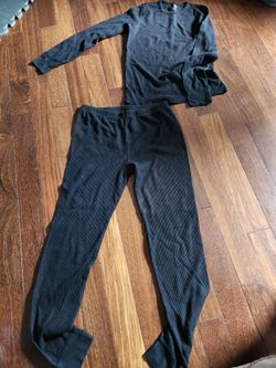 Boys black athletic works thermal set