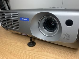 Epson VGA Projector 61p $75