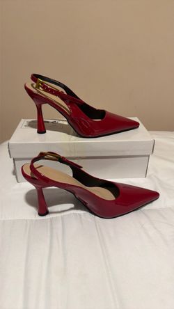 RED kitten heals -  Brand New size7.5 WOMEN