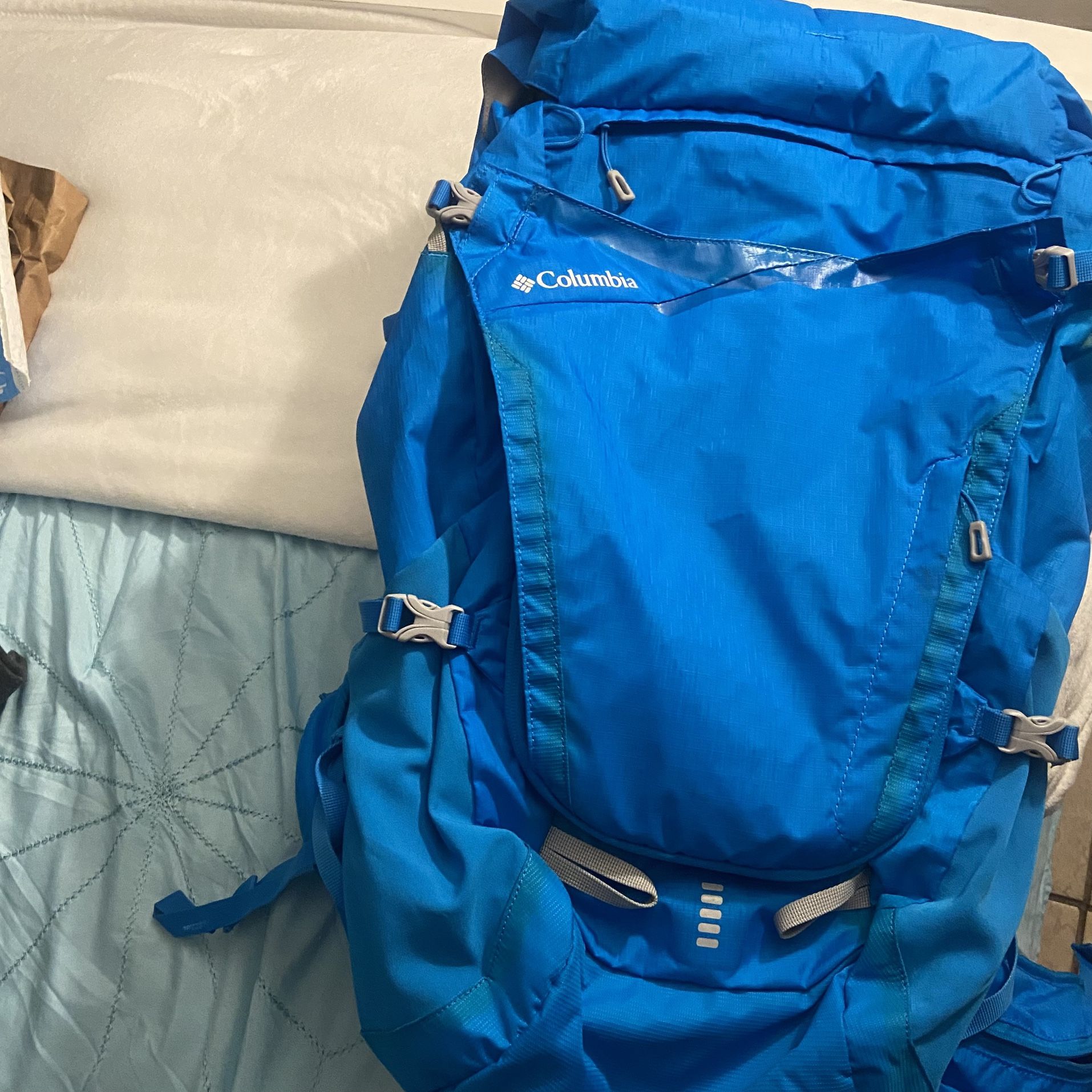 Columbia Triple Canyon 36L hiking Backpack