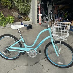 Light Blue Women’s Townie
