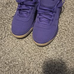 Book 1 “sunset” size 10 mens