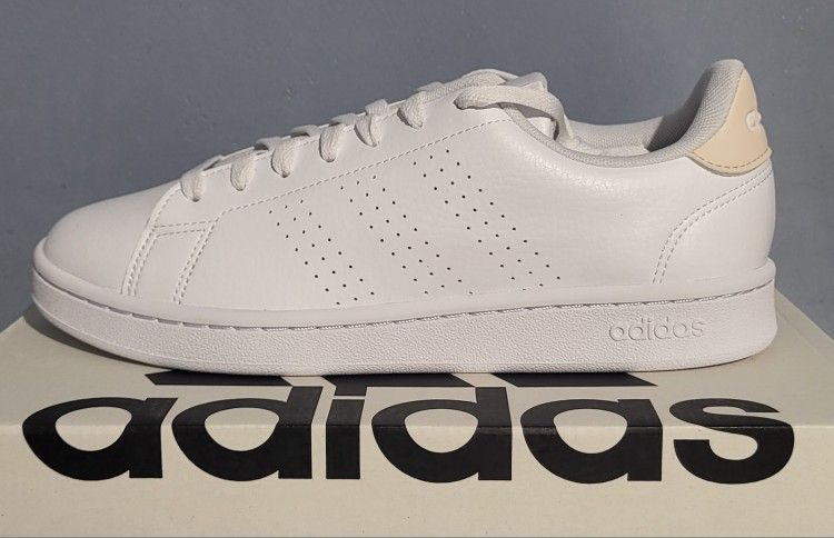 Women's Adidas Advantage
