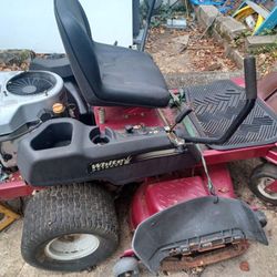 50" White Outdoor Zero Turn Mower