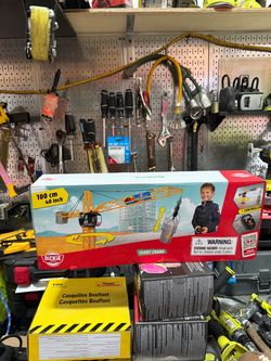 Dickie Toys 40” Giant RC Construction Crane – Like New