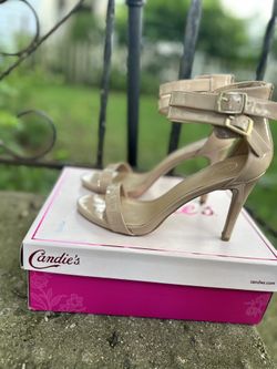 Candies Shoes Size 9 Color Nude