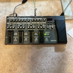 Boss ME-80 Guitar Effects Pedal