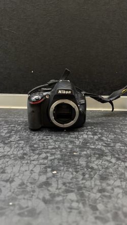 Nikon d3100 no charger $175